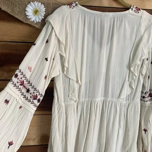 Knox Rose cream colored long sleeve top, size XS - Picture 6 of 6